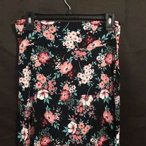 CHARLOTTE RUSSE - Maxi Skirt M